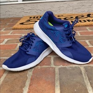 Nike men’s sneakers